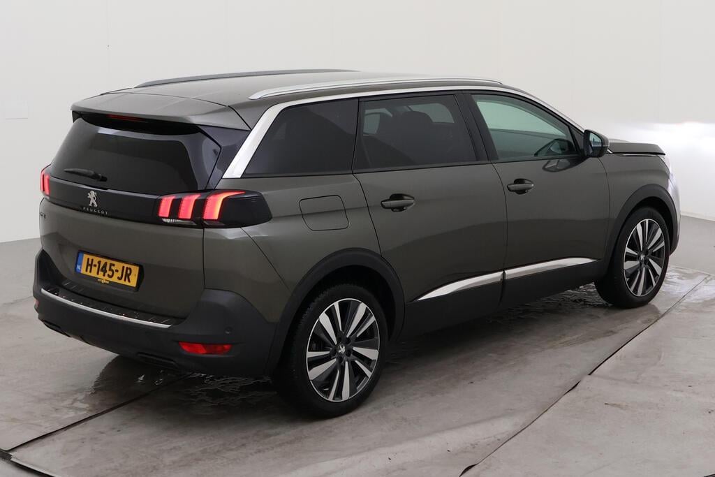 PEUGEOT 5008 96 kW photo