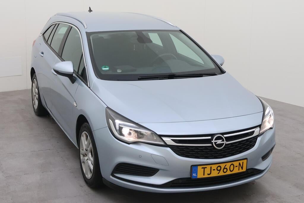 OPEL Astra Sports Tourer 110 kW photo