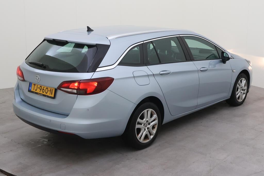 OPEL Astra Sports Tourer 110 kW photo