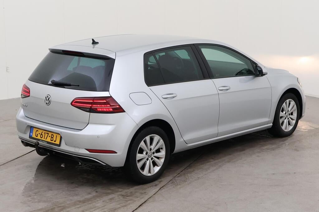 VOLKSWAGEN GOLF 85 kW photo