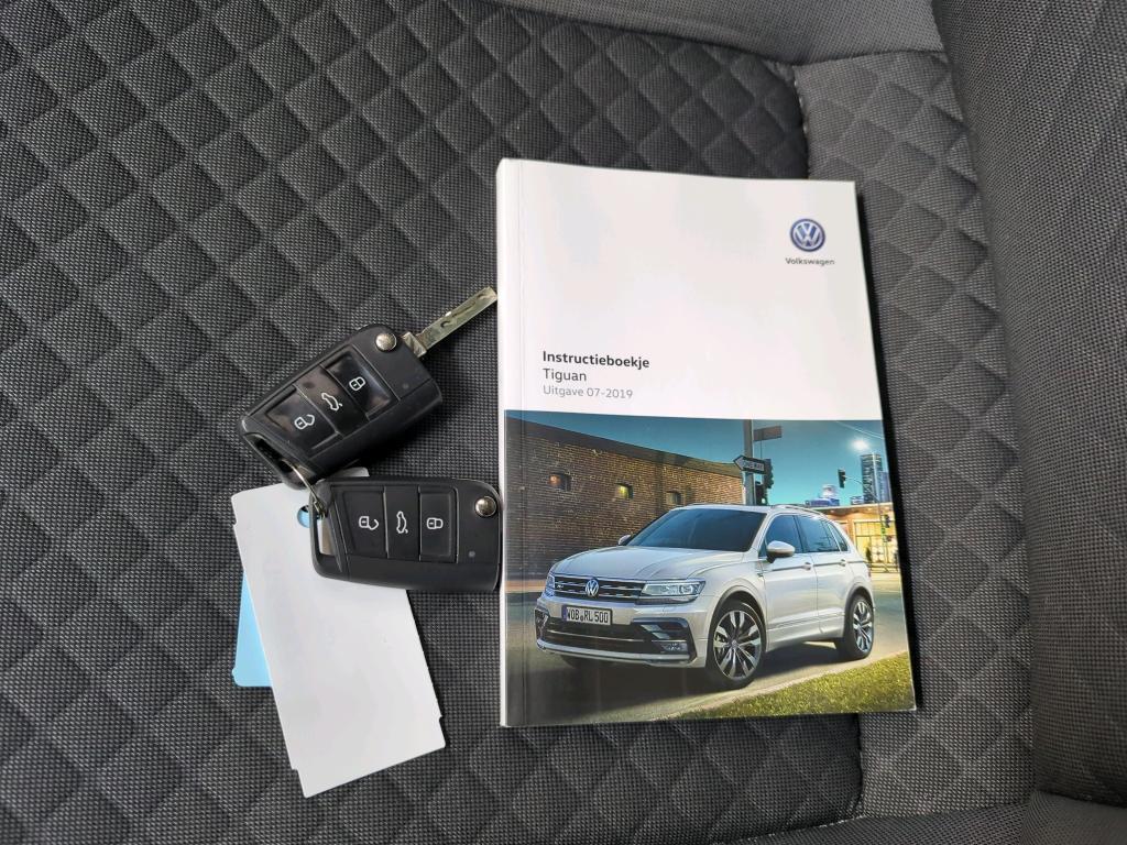 VOLKSWAGEN Tiguan 110 kW photo