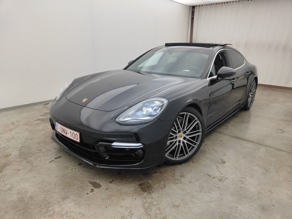 Porsche Panamera 2.9 4 E-Hybrid 5d photo