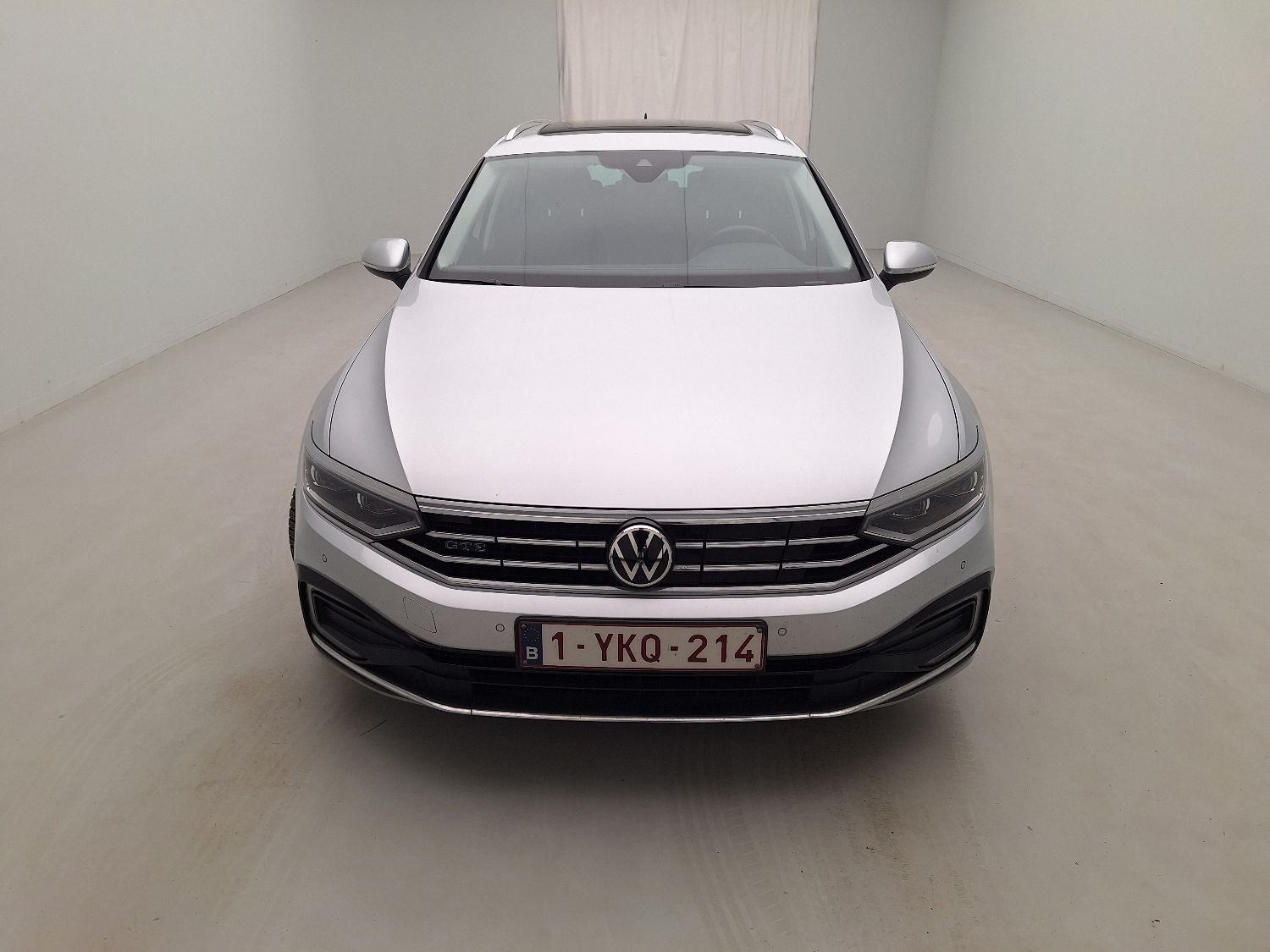 VW, Passat Variant FL'19, Volkswagen Passat Variant 1.4 TSI DSG6 GTE Busines