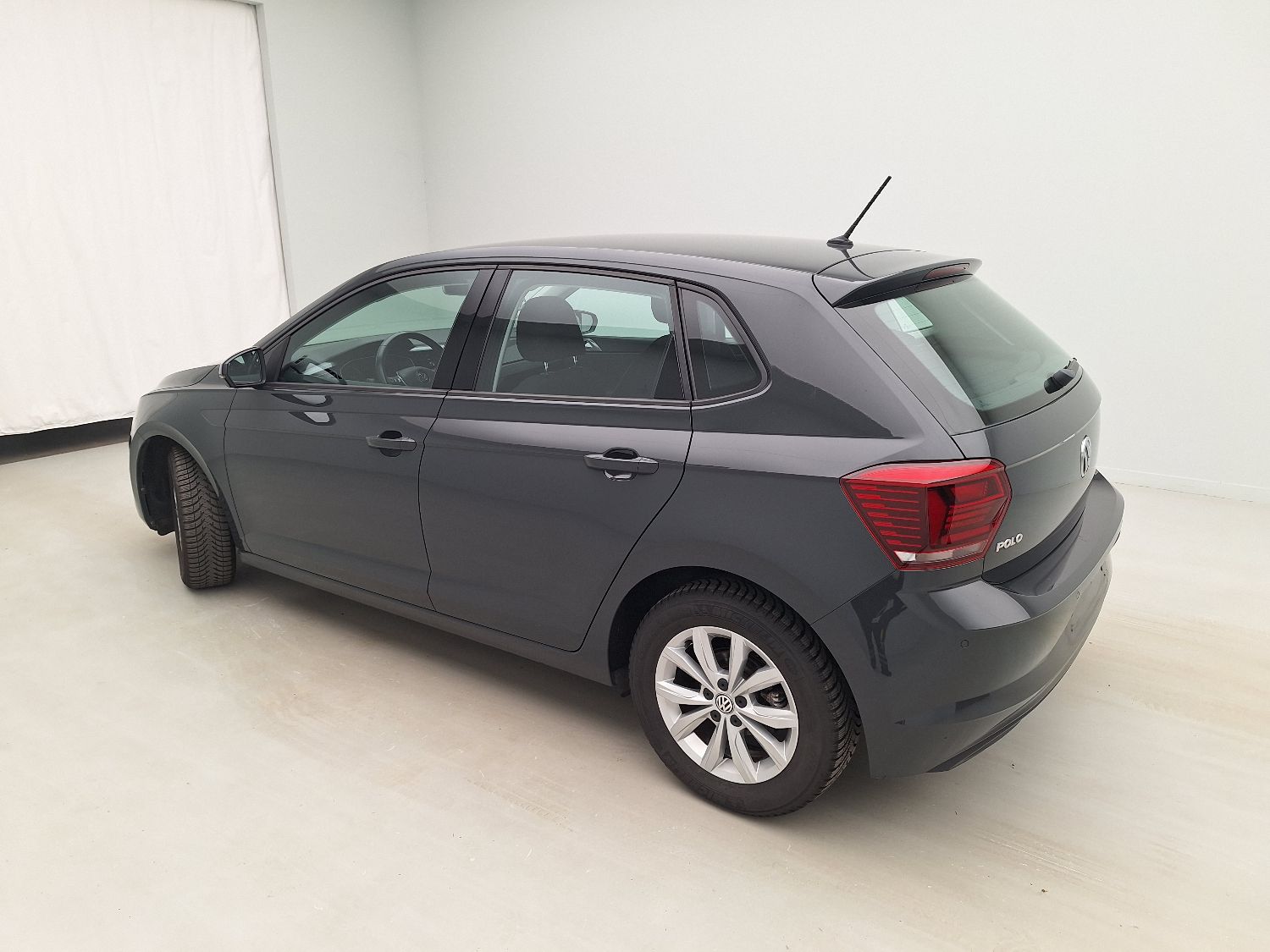 VW, Polo '17, Volkswagen Polo 1.0 TSI 85k WHighline 5d photo