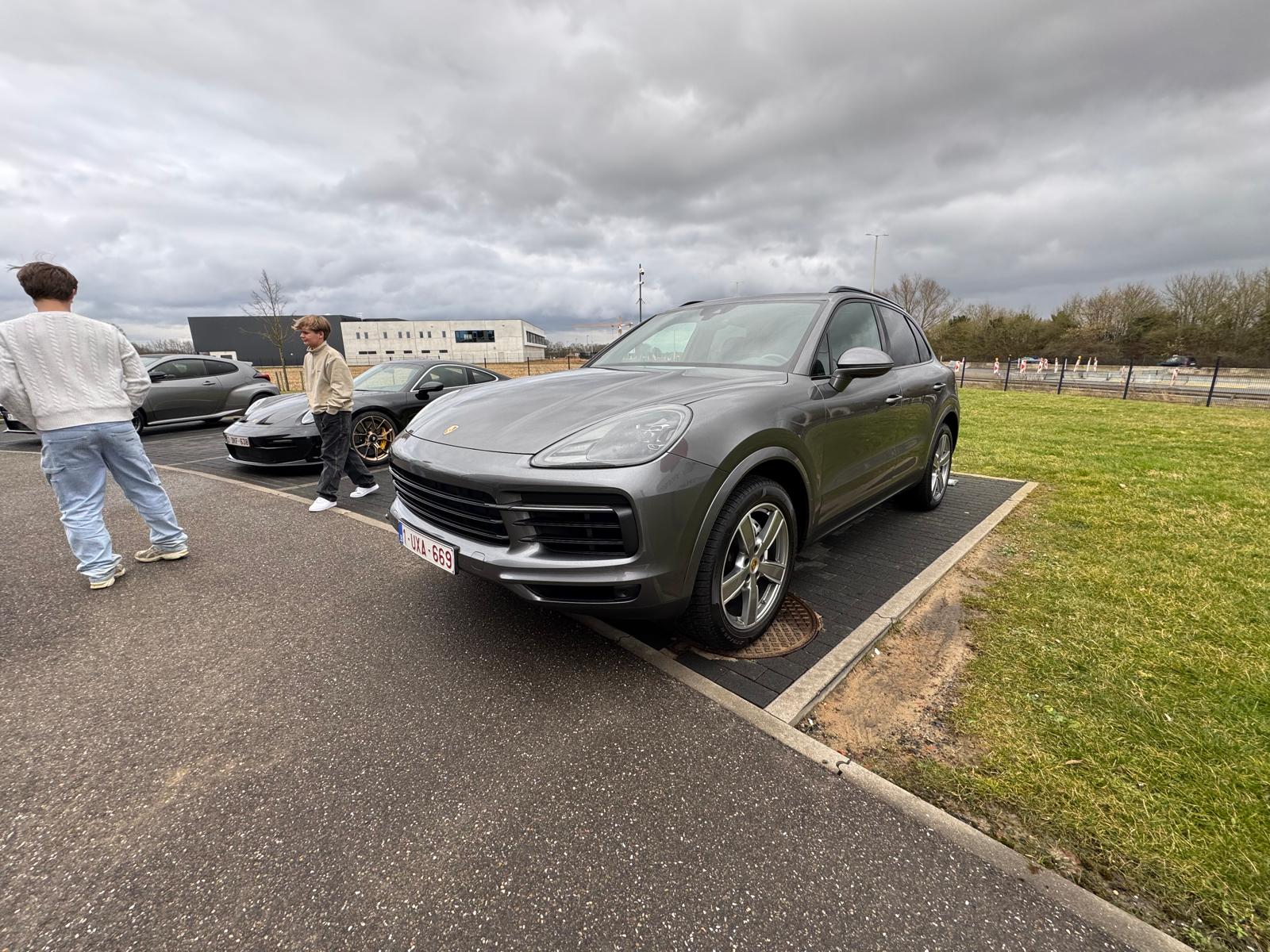 PORSCHE Cayenne Cayenne E-Hybrid