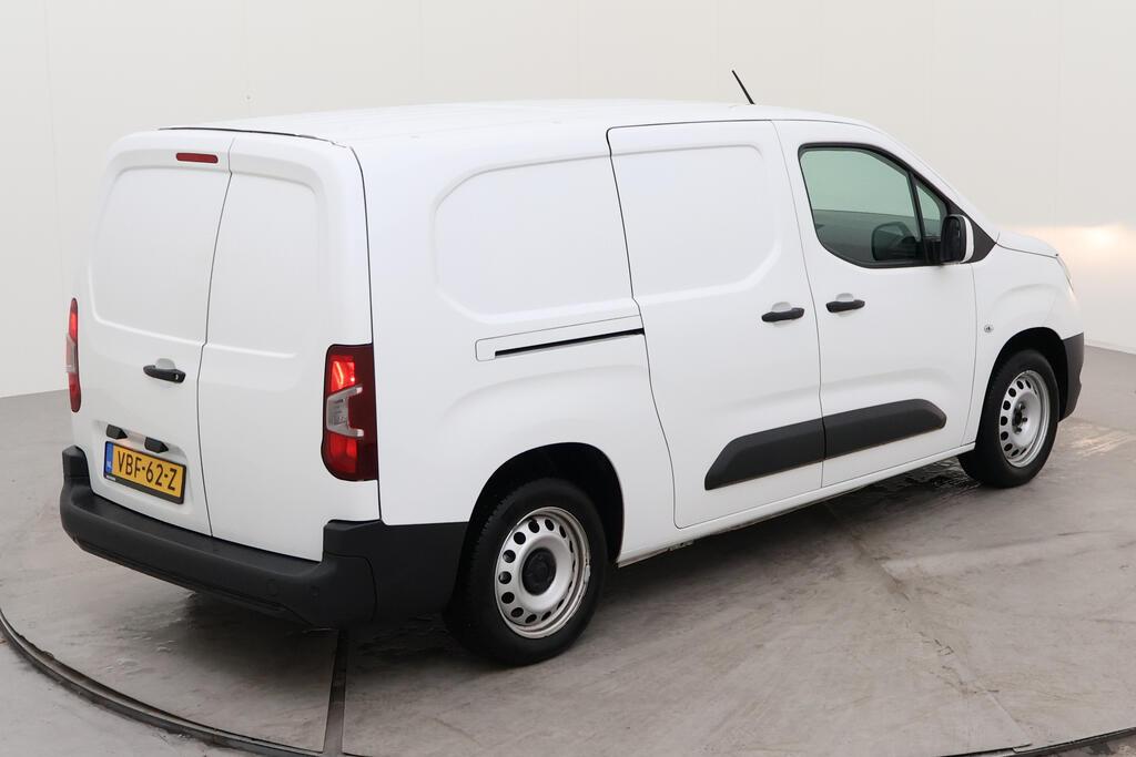 OPEL Combo 73 kW photo