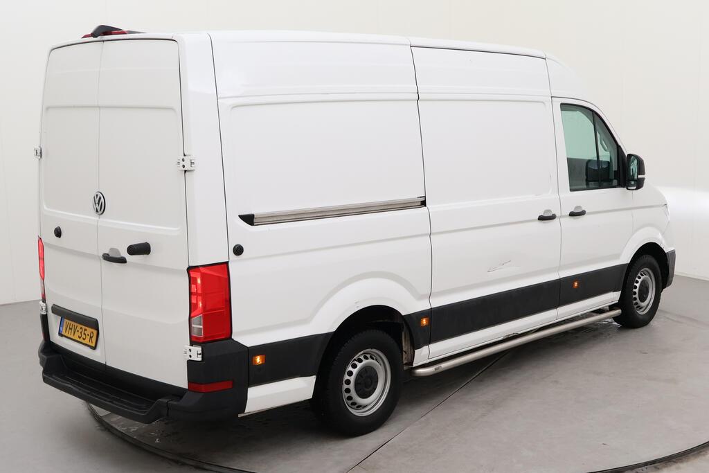 VOLKSWAGEN Crafter photo