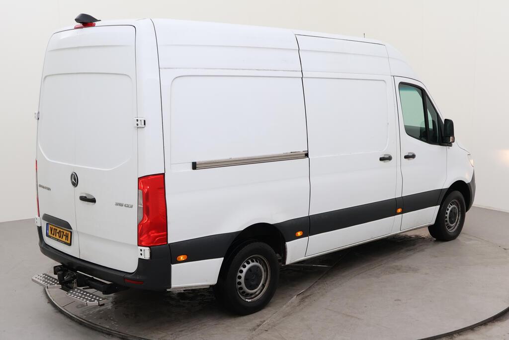 MERCEDES-BENZ Sprinter 110 kW photo