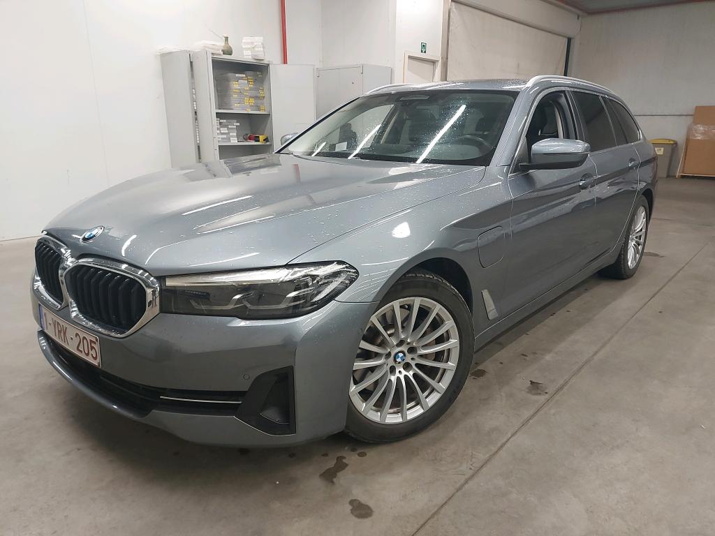 BMW - BMW 5 TOURING 530e 292PK Business Edition Pack Driving Assistance Plus &amp; Travel &amp; Comfort Pack With Dakota Heated Seats &amp; Parking Assistant Plus * HYBRID *