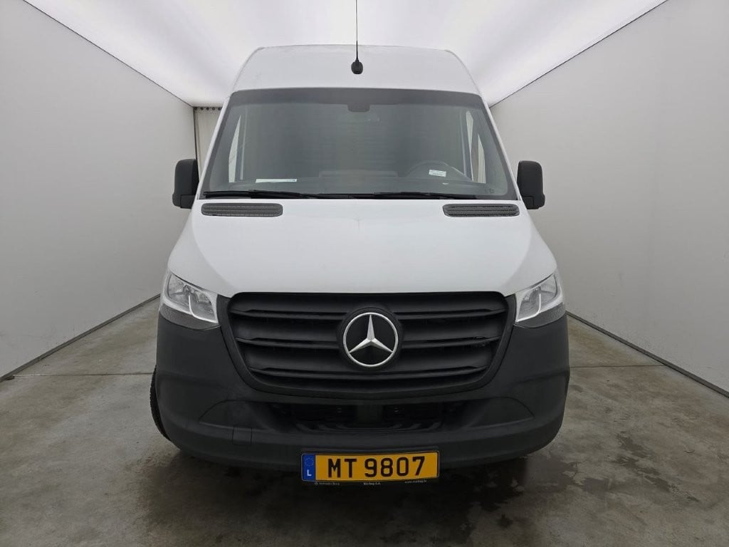 MERCEDES-BENZ E-SPRINTER 35 FOURGON 47 kWh L2H3 E-Sprinter 4d