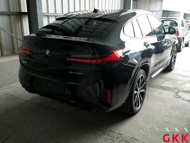 BMW X4 M Sportpaket photo
