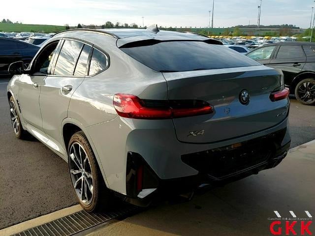 BMW X4 M Sportpaket photo
