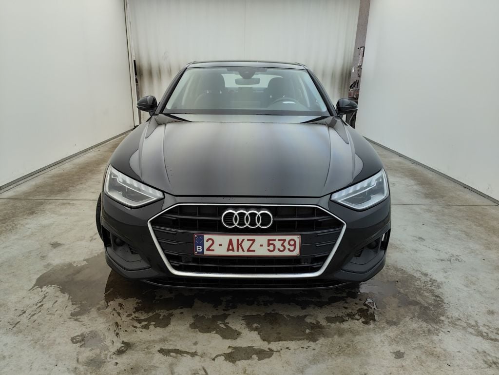 Audi A4 2.0 30 TDi 100kW S tronic Business Ed 4d