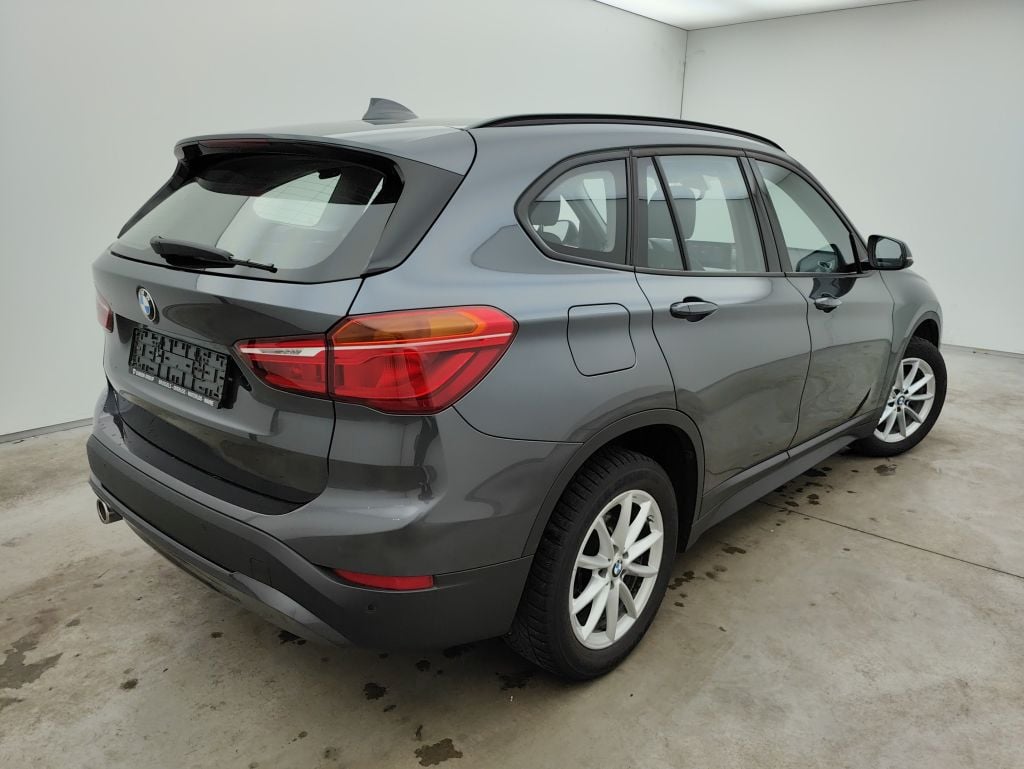 BMW X1 sDrive16dA (85 kW) 5d photo