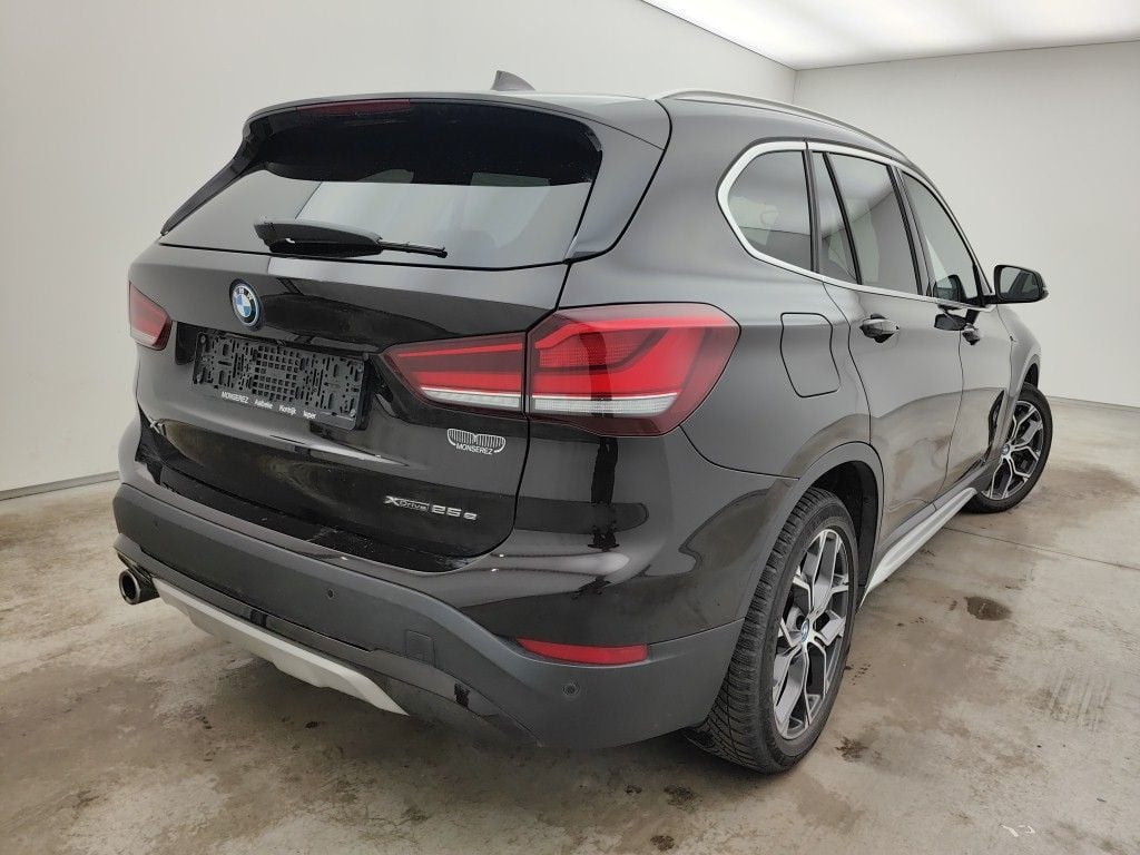 BMW X1 xDrive25e (162 kW) 5d photo