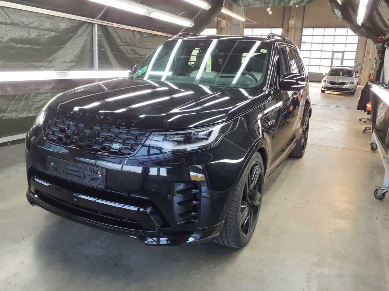 Land Rover Discovery R-Dynamic HSE