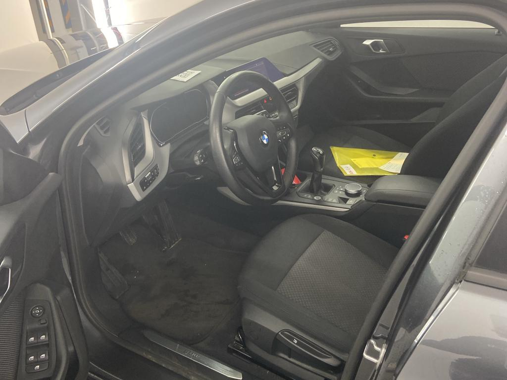 BMW 1 SERIES HATCH 1.5 116D (85KW) Business Model Advantage photo