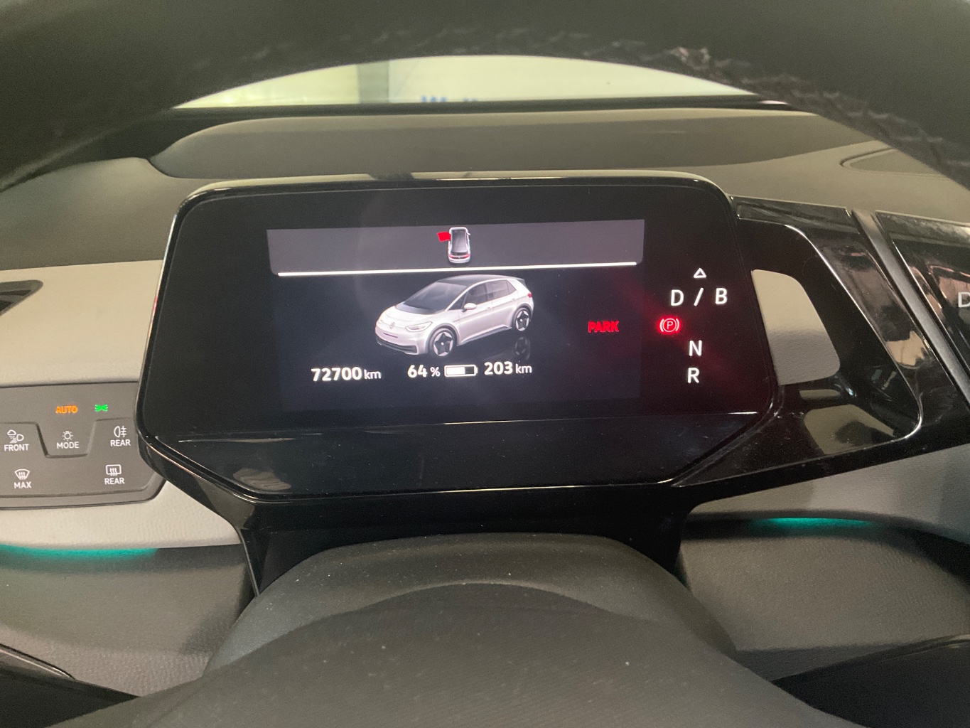 VOLKSWAGEN ID.3 First Max 58 kWh photo