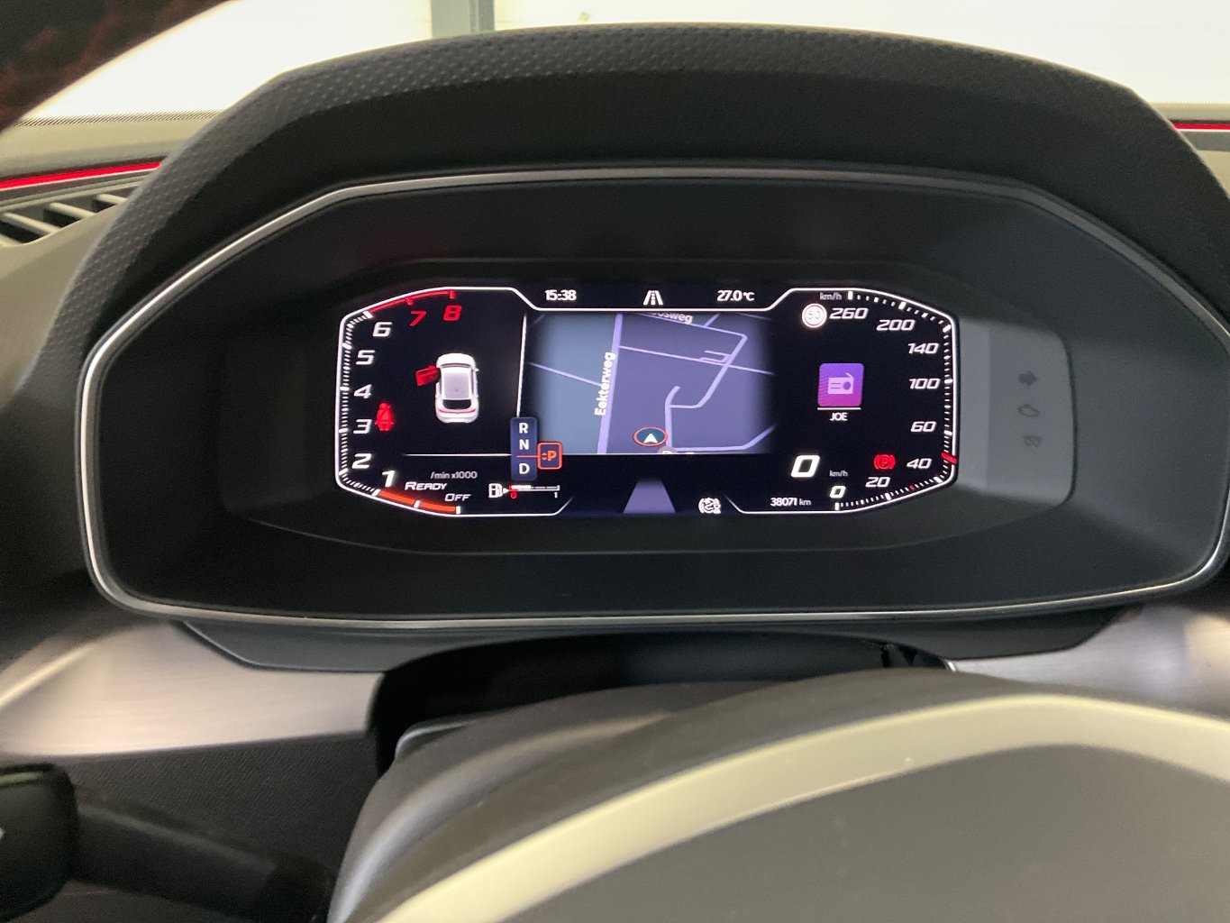 SEAT LEON 1.5 eTSI FR LaunchEd photo