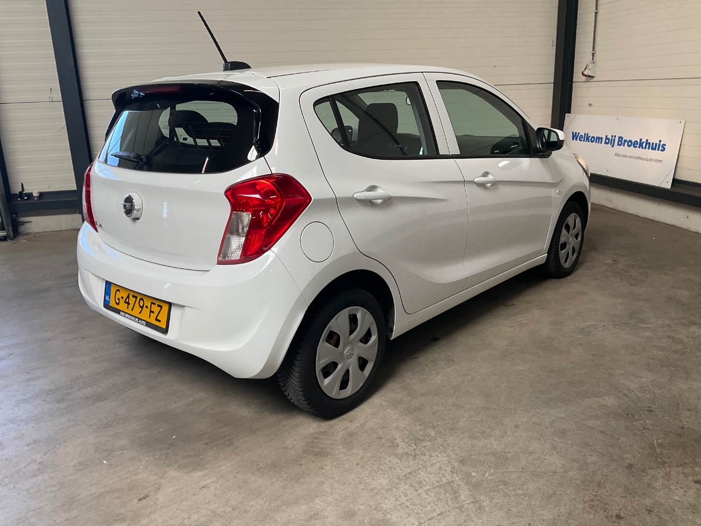 OPEL KARL 1.0 120 Jaar Edition photo