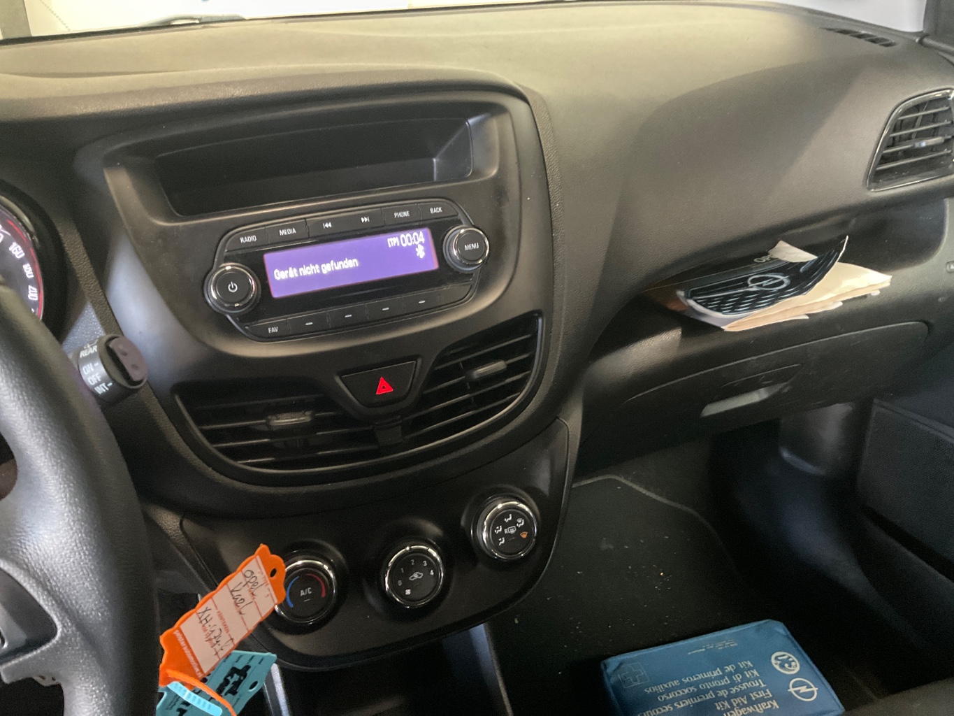 OPEL KARL 1.0 ecoFLEX Edition photo