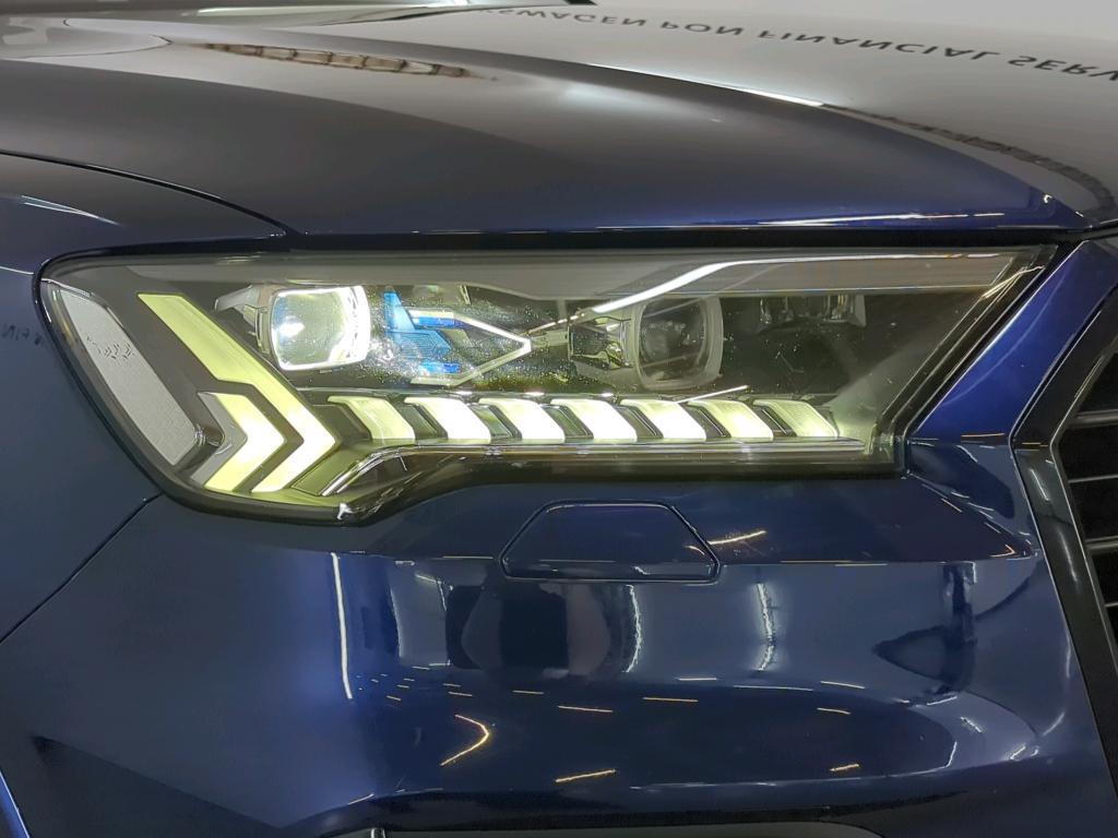 AUDI Q7 250 kW photo