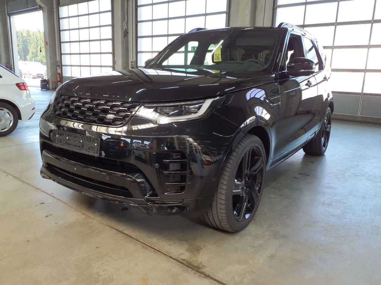Land Rover Discovery R-Dynamic HSE