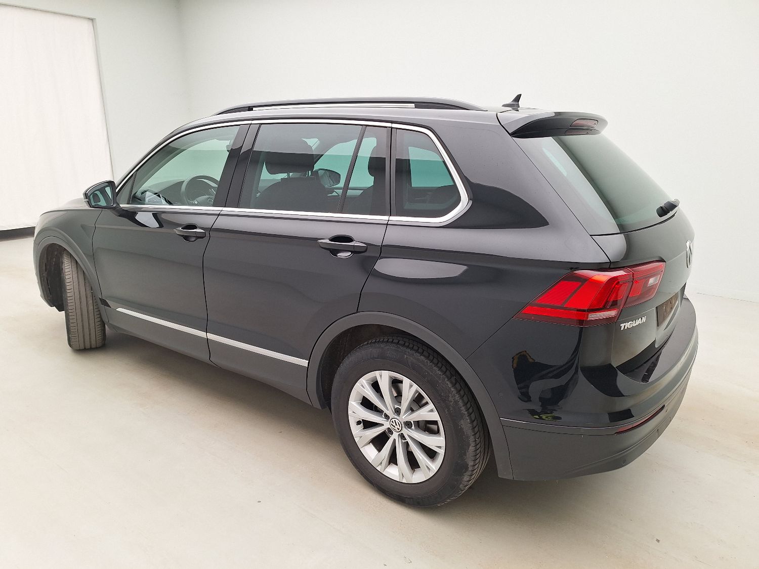 VW, Tiguan '16, Volkswagen Tiguan 1.5 TSI ACT OPF 96kW Comfortline photo