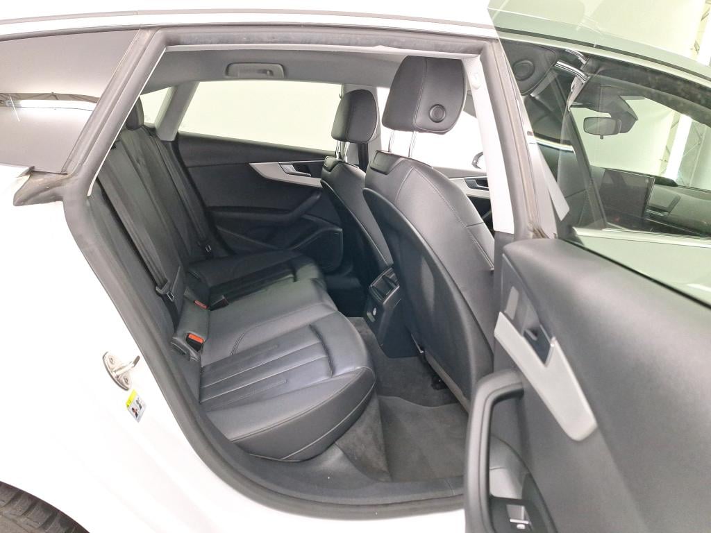 AUDI A5 SPORTBACK 2.0 40 TFSI S TRONIC S LINE Business Park Assistance Parking photo