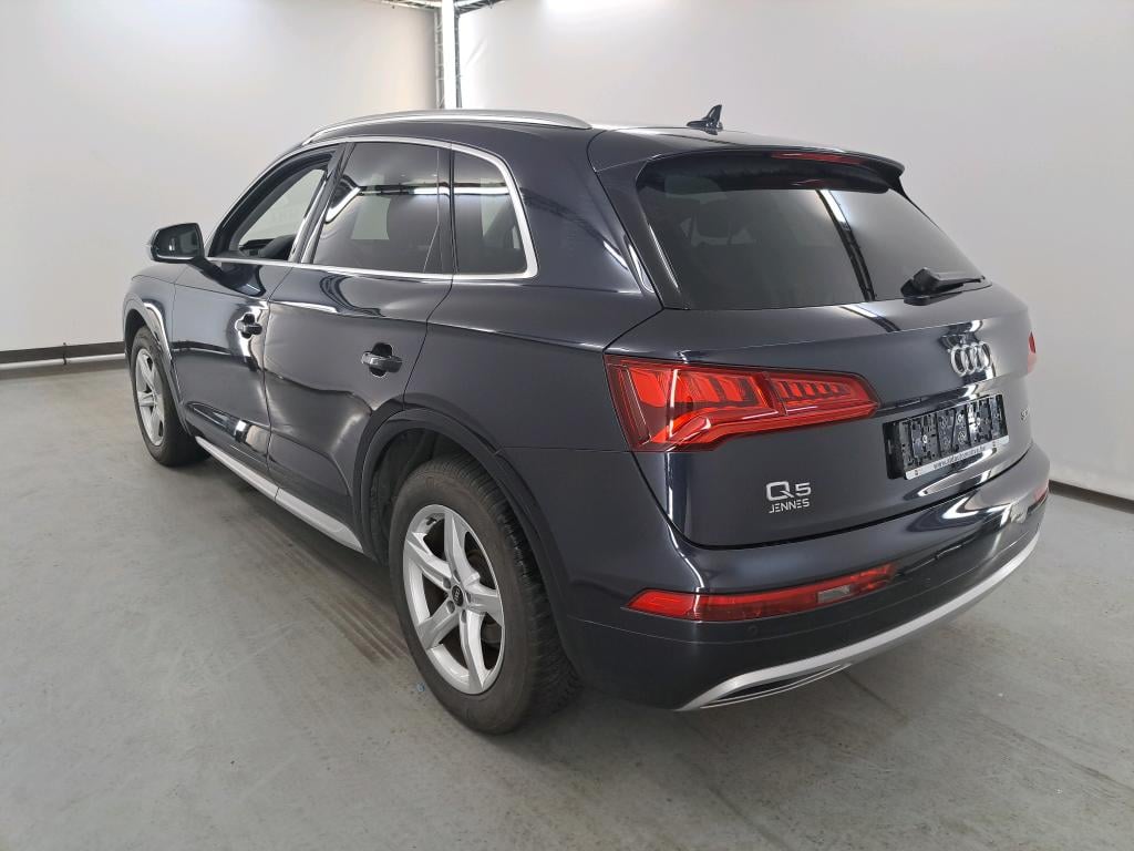 AUDI Q5 2.0 TDI 30 100KW S TRON. B. ED. SP Business Plus photo