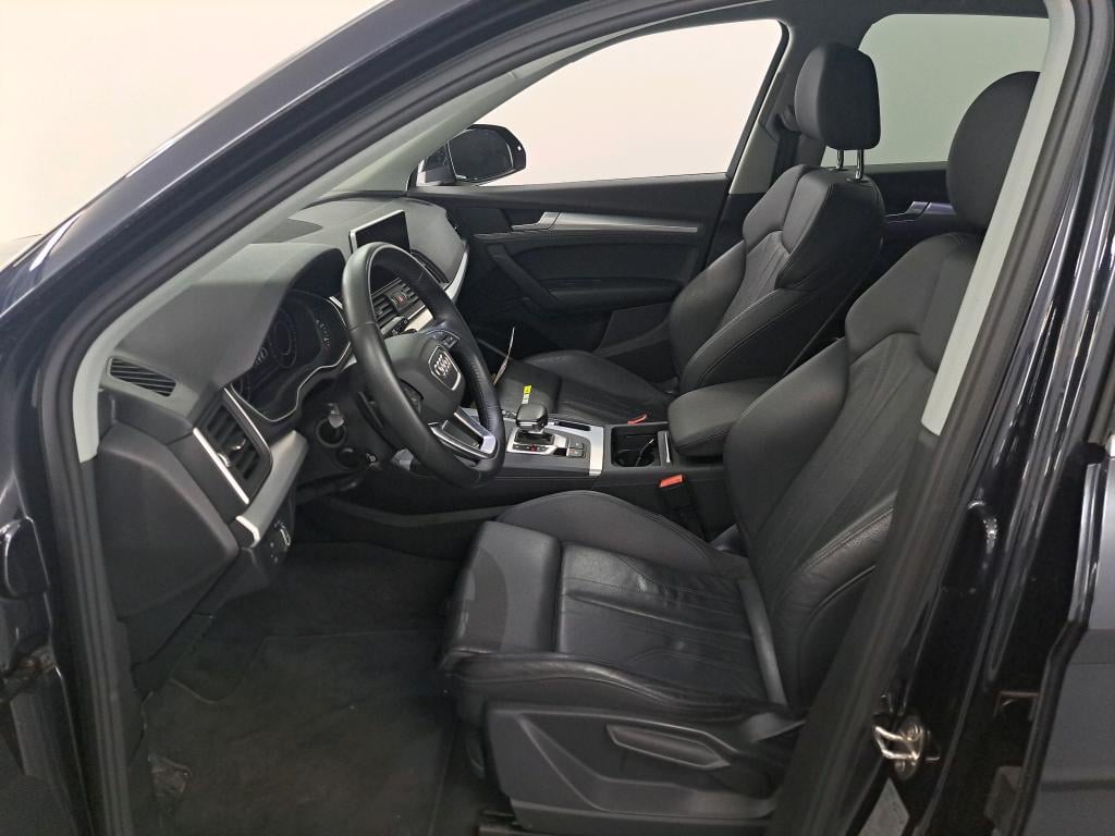 AUDI Q5 2.0 TDI 30 100KW S TRON. B. ED. SP Business Plus photo