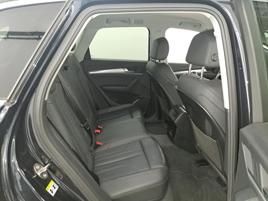 AUDI Q5 2.0 TDI 30 100KW S TRON. B. ED. SP Business Plus photo
