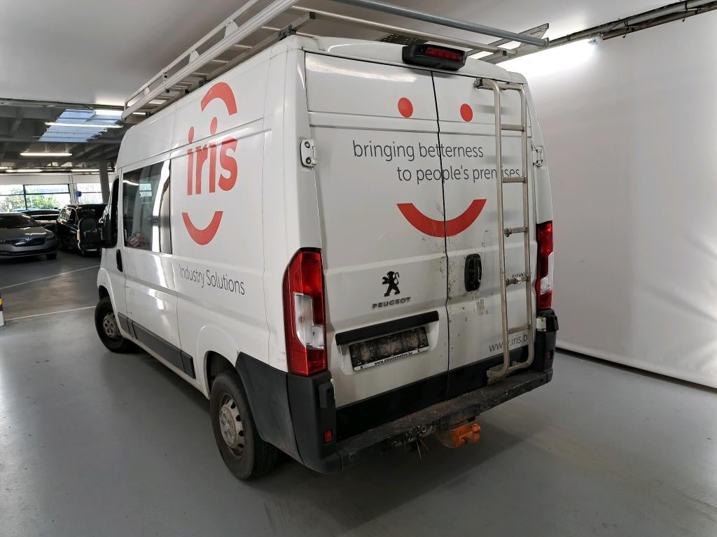 PEUGEOT BOXER 335 FOURGON MWB HR DSL - 2.0 BlueHDi L2H2 Utility Doub.Cabine City photo