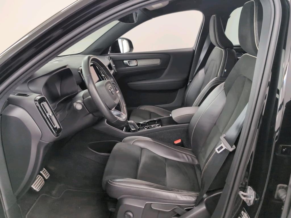VOLVO XC40 1.5 T4 RECHARGE GEARTRONIC R-DESIGN Driver Assist Park Assist Winter photo