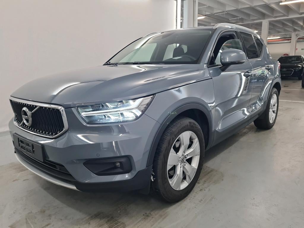 VOLVO XC40 2.0 D3 MOMENTUM PRO Park Assist Audio system with touch screen