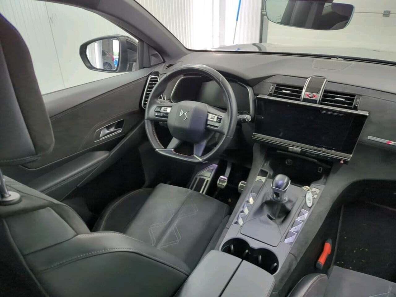 DS 7 Crossback 1.2 PT Business photo