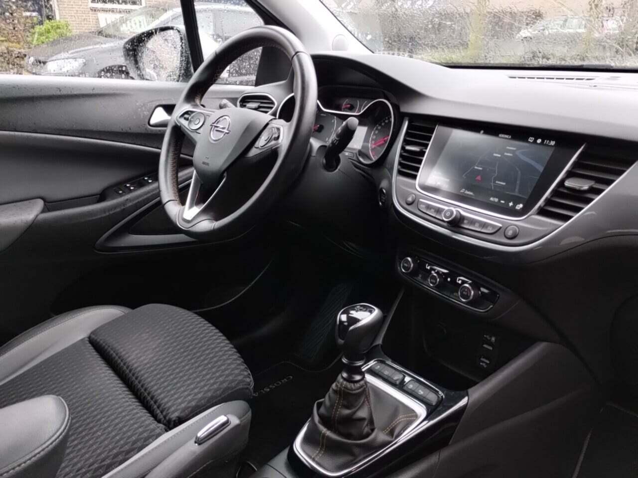 OPEL Crossland X 1.5 CDTI Innovation photo
