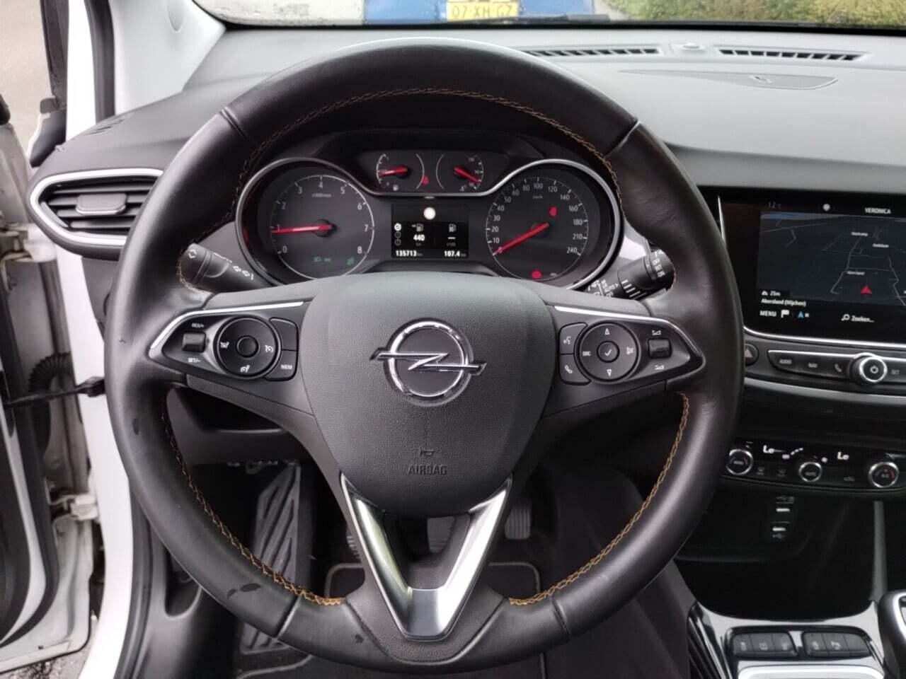 OPEL Crossland X 1.5 CDTI Innovation photo
