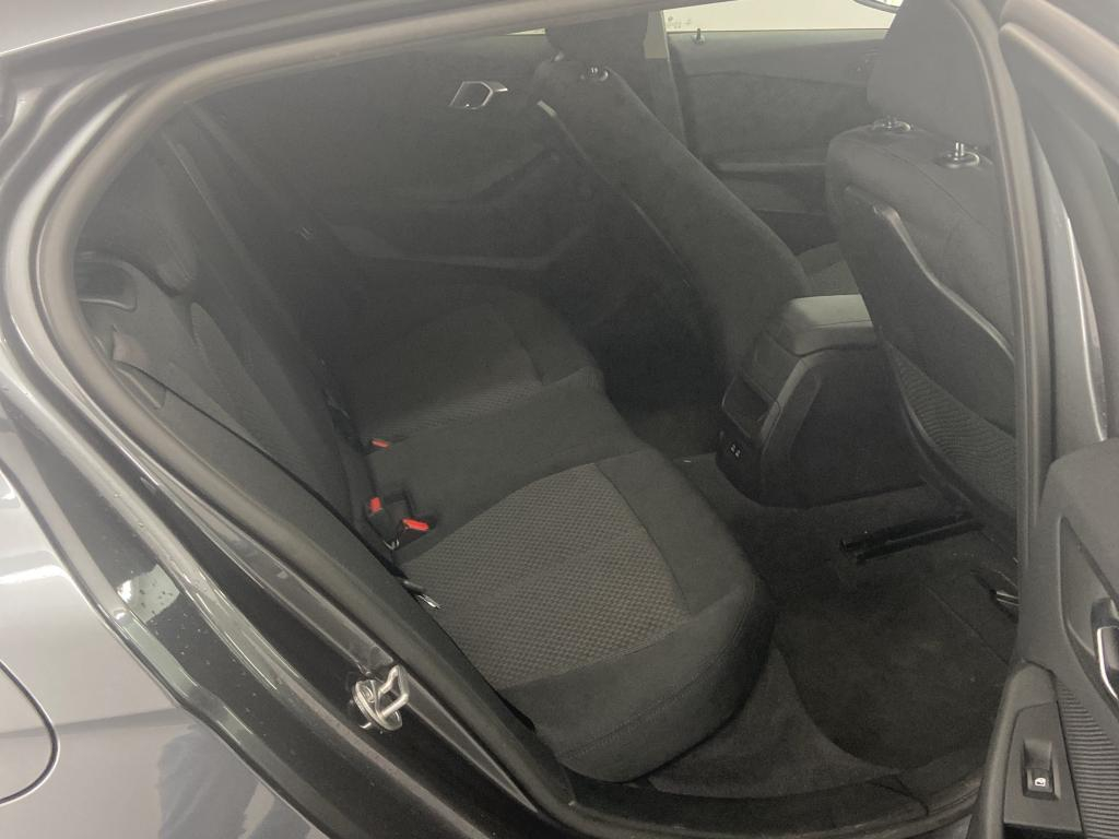 BMW 1 SERIES HATCH 1.5 116D (85KW) Business Model Advantage photo