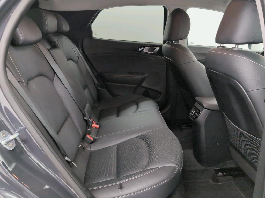 KIA XCEED 1.6 GDI PHEV DCT SENSE Navigation ADAS Leather photo
