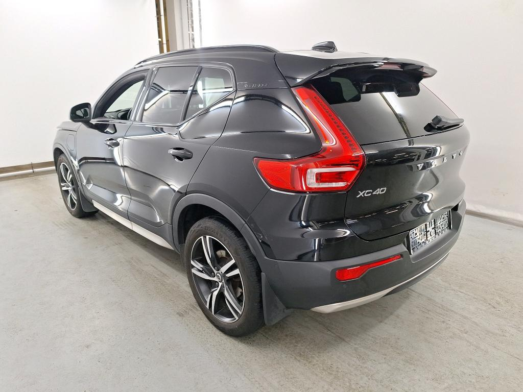 VOLVO XC40 1.5 T4 RECHARGE GEARTRONIC R-DESIGN Light Lounge Protection Luxury Seat photo