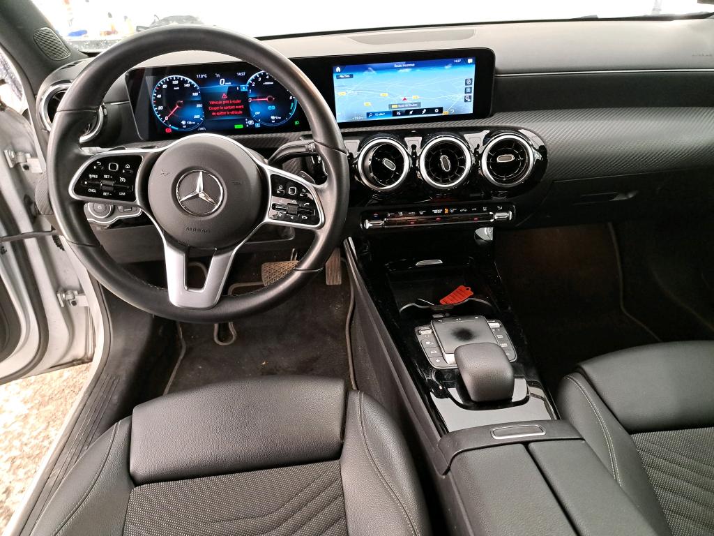 Mercedes A 250 e Business Line 8G-DCT MERCEDES-BENZ Classe A Compact / 2018 / 5P / Berline A 250 e Business Line 8G-DCT / VO RECONDITIONNE - PHOTOS AVANT RECONDITIONN photo