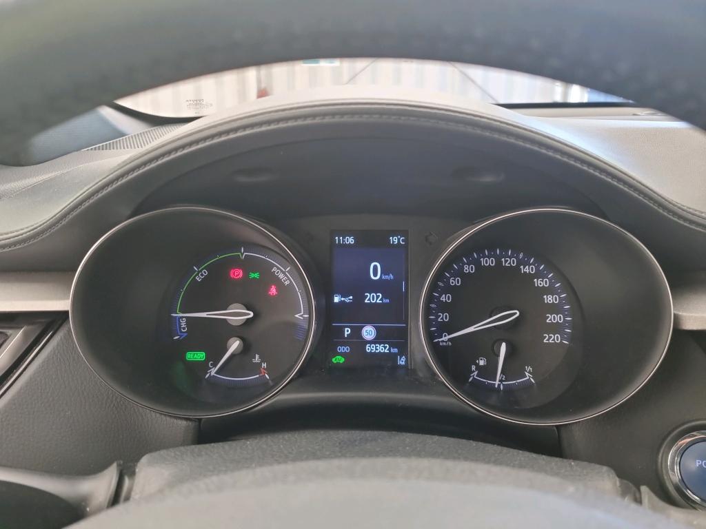 Toyota 2.0 Hybride 184 Dynamic Business Beyond TOYOTA C-HR / 2016 / 5P / SUV 2.0 Hybride 184 Dynamic Business Beyond photo