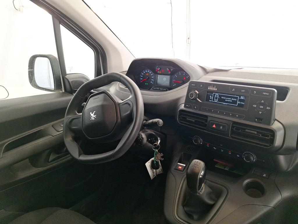 Peugeot BLUEHDI 100 S&S LONG 950KG PREMIUM Partner Premium L2 1.5 HDi 100CV BVM5 E6dT photo