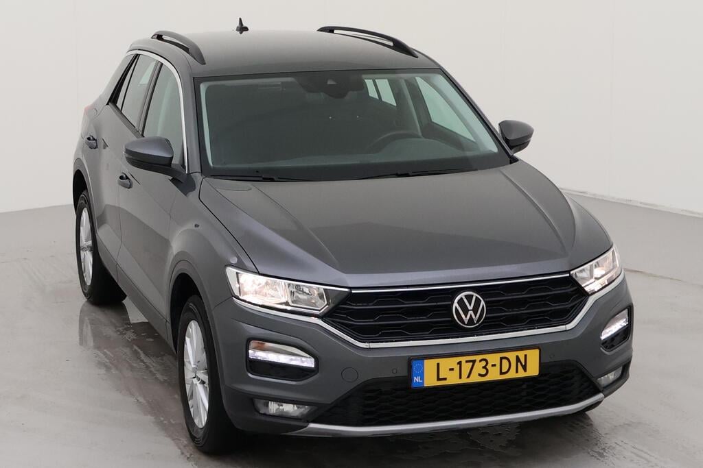 VOLKSWAGEN T-Roc 81 kW photo