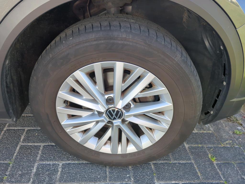 VOLKSWAGEN T-Roc 81 kW photo