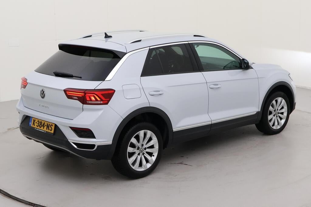 VOLKSWAGEN T-Roc 110 kW photo