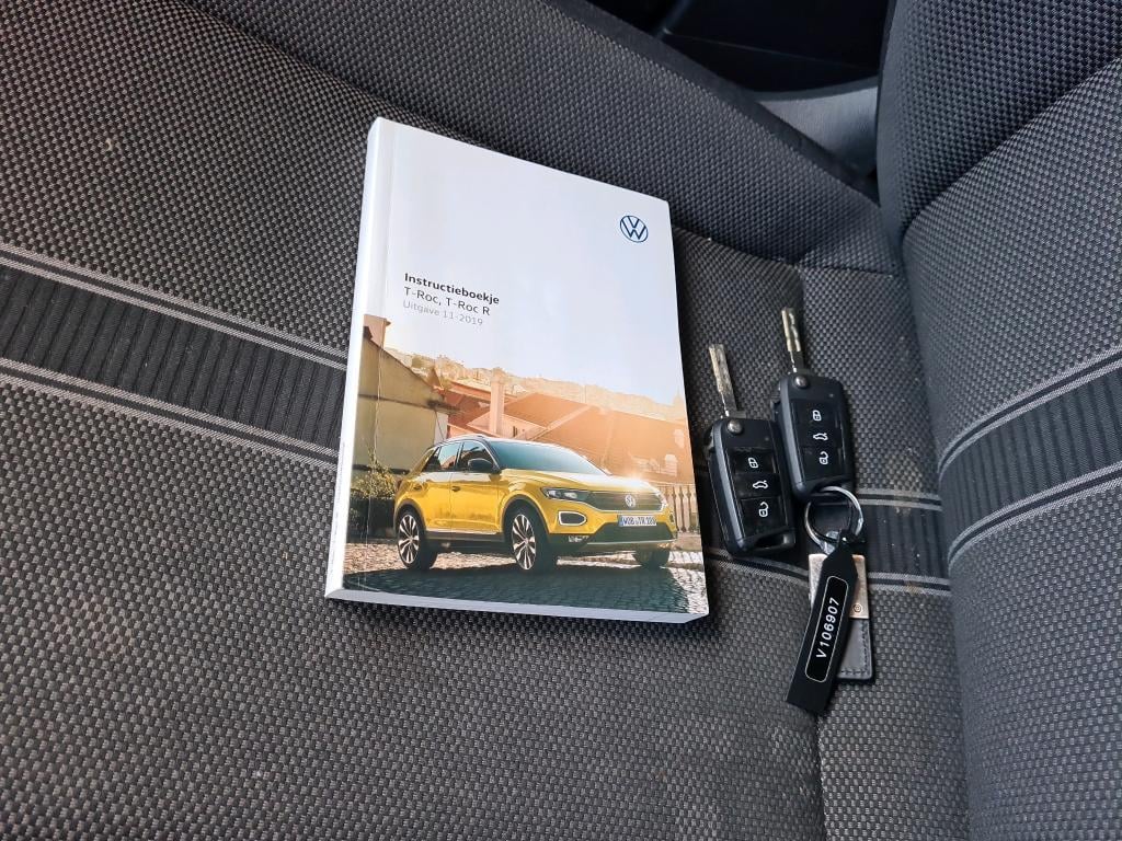 VOLKSWAGEN T-Roc 85 kW photo