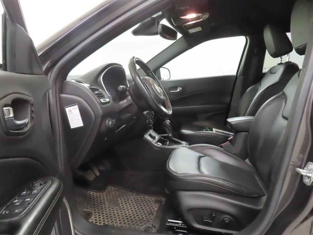 Jeep Compass 4xe 240 Hyb. S photo