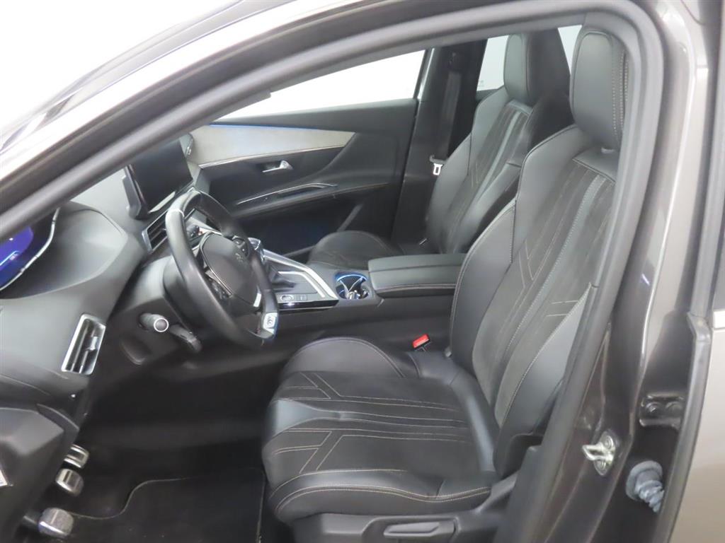 PEUGEOT 3008 1.2 PureTech GT photo